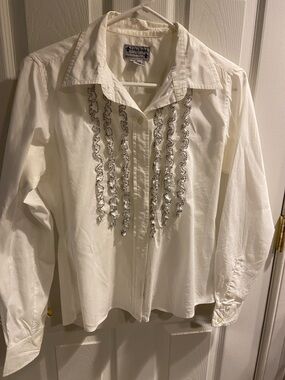 Lucky Brand White Cotton Blouse with Black Trimmed Ruffles M EUC Vintage
